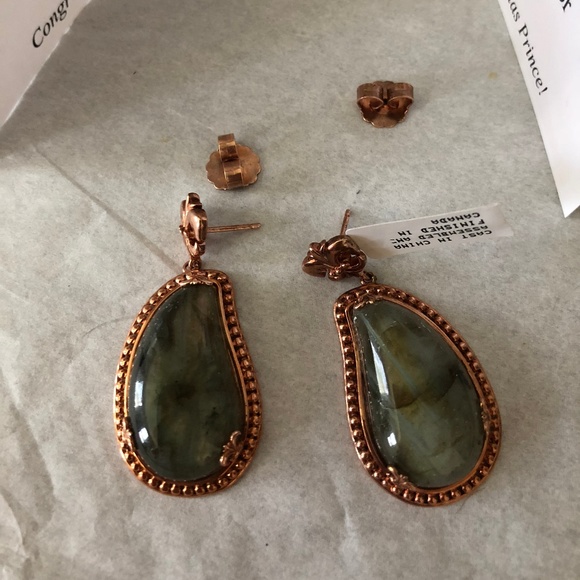Dallas Prince Rose Gold SS Labradorite earrings - Picture 3 of 8